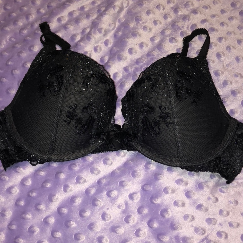 VS Bra